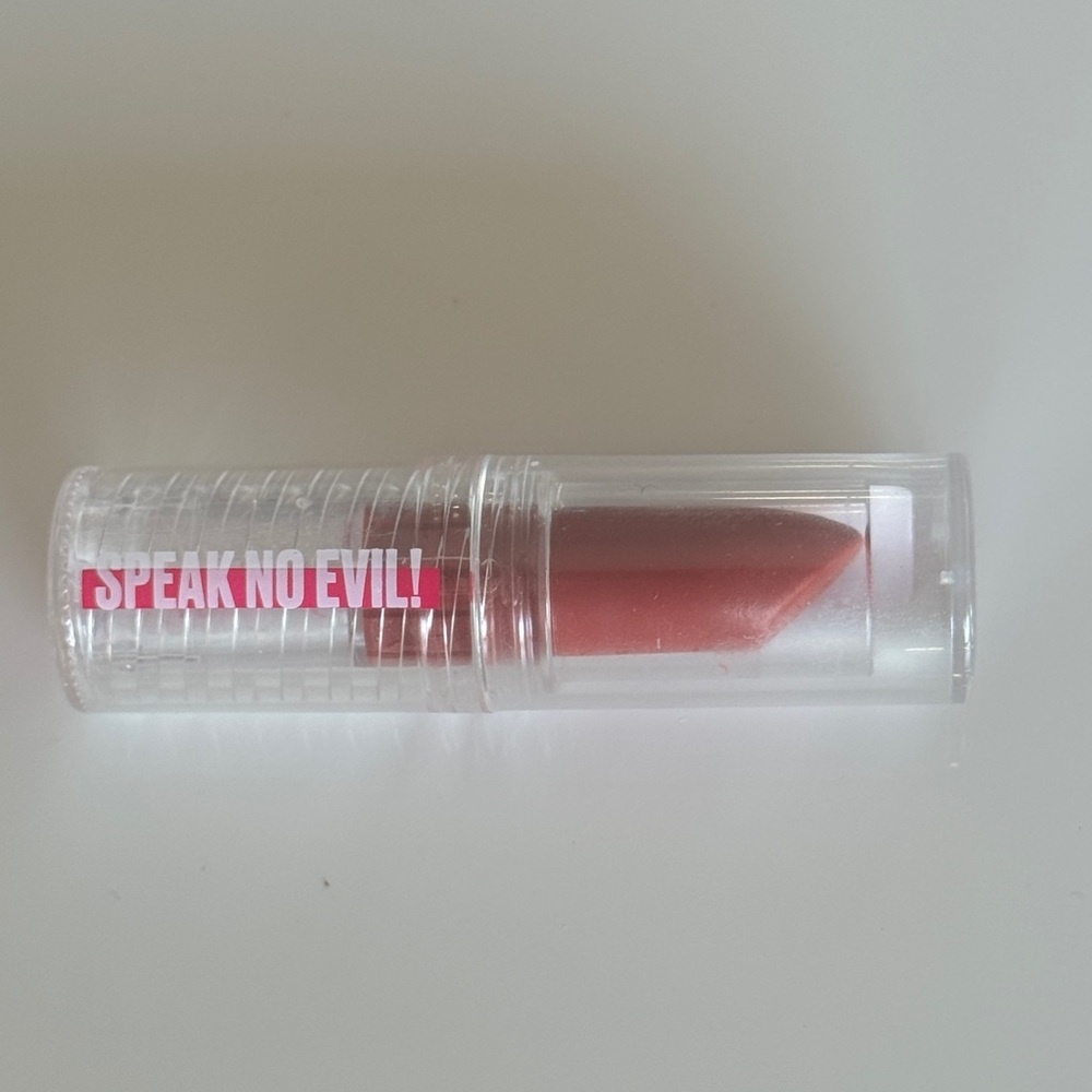 UOMA BEAUTY BY SHARON C SPEAK NO EVIL LIPS DON'T LIE LIPSTICK IN CRAY CRAY NEW